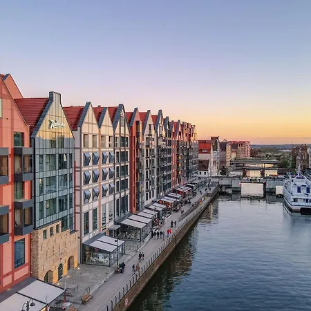 Rent Like X Deo Plaza - Old Town