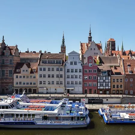 Rent Like X Deo Plaza - Old Town Apartamento