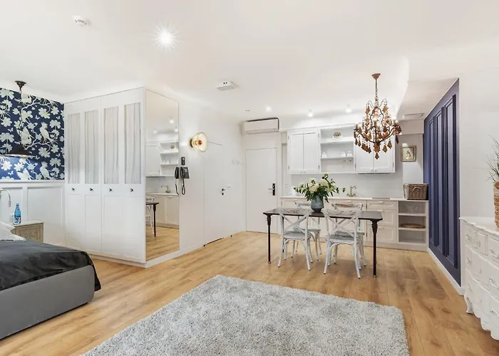 Rent Like X Deo Plaza - Old Town Apartman *